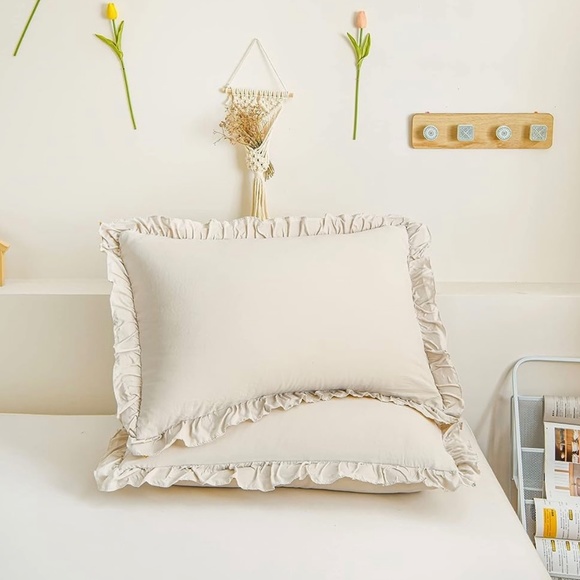 Merryword Beige Pillowcases Ruffled Pillow Shams Beige Grey - Standard Size - Picture 2 of 2